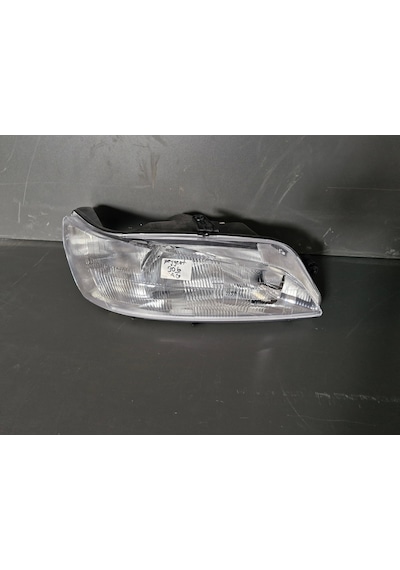 Peugeot 306 Sağ Ön Far Çizgili Cam Sıfır 1997-1999