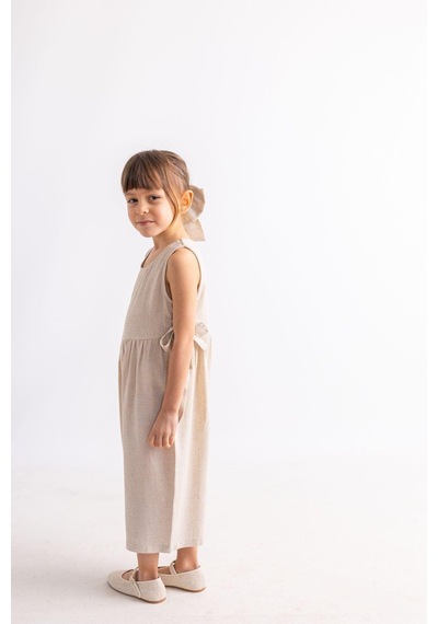 Oliven The Kid Oliventhekid Bej Naturel Keten Yazlık Kolsuz Arkası Düğmeli Çift Bağcıklı Kız Çocuk Tulum Bej Bej