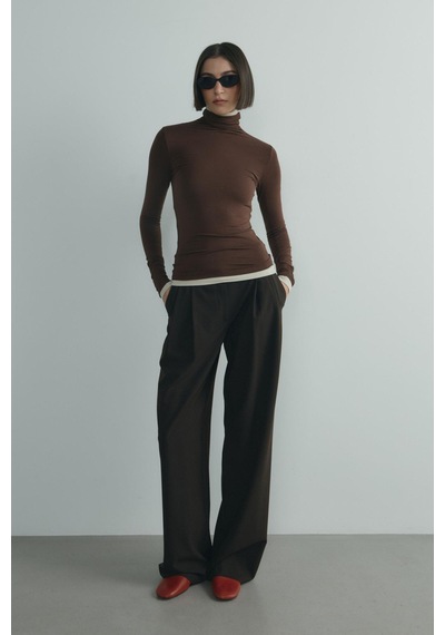 Suud Collection Kahverengi Boğazlı Body