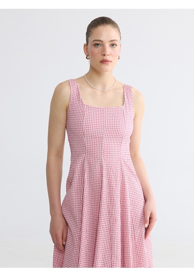 Lcw Comfort Pembe Kare Yaka Ekose Belden Oturtmalı Elbise