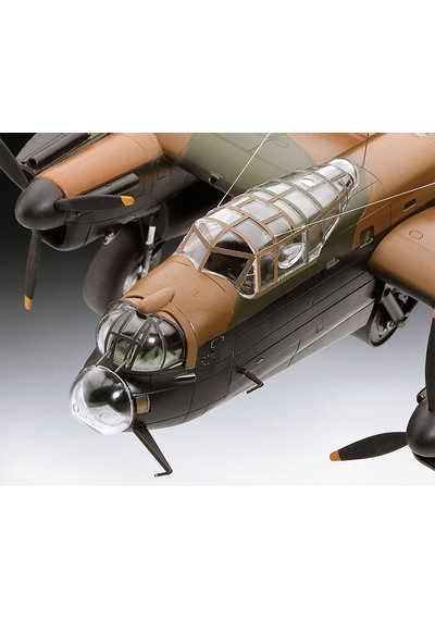 Revell Maket Model Kit Lancaster B.ııı 04295