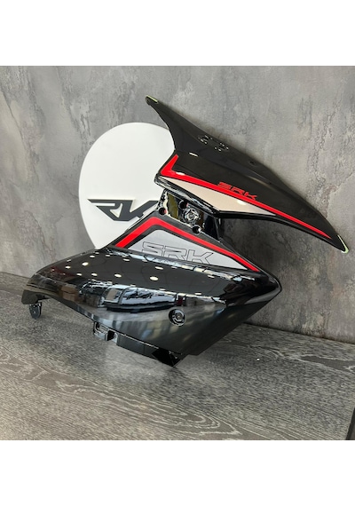 Rks Srk 125r Ön Far Paneli Sağ Siyah/kırmızı -