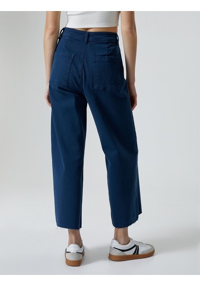 Koton Geniş Kısa Paça Kot Pantolon Yüksek Bel - Sandra Jeans Lacivert 4sal40007mw 4SAL40007MW701 Lacivert Koton Geniş Kısa Paça Kot Pantolon Yüksek Bel - Sandra Jeans Lacivert 4sal40007mw 4SAL40007MW701 Lacivert