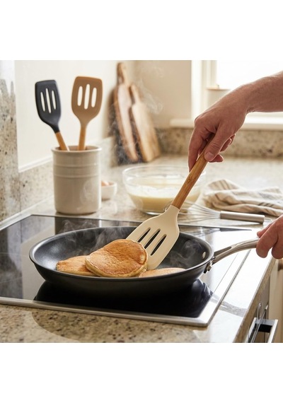 30 Cm Bambu Saplı Silikon Delikli Spatula, Yapışmaz Tava Ve Tencereler İçin Esnek Uçlu Mutfak Spatulası, Krep Omlet Balık Pancake Çevirici, 3 Renk Asorti Karışık Gönderim