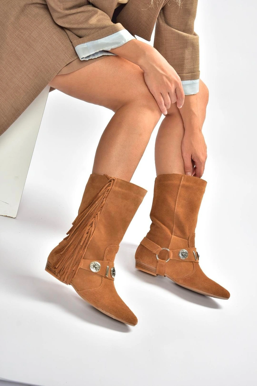 Fox Shoes V380625502 Taba Süet Püskül Detaylı Kadın Bot Taba-Süet