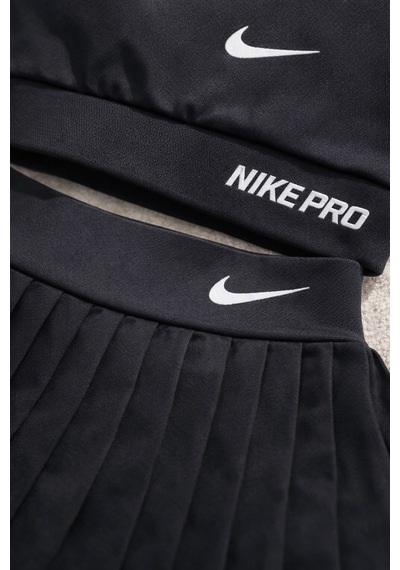 Uğur Bebe Kız Çocuk Siyah Crop Krop Mayo Takımı Şort Etekli Spor, Havuz & Deniz Uyumlu 1beden Büyük Alınız Siyah Siyah Uğur Bebe Kız Çocuk Siyah Crop Krop Mayo Takımı Şort Etekli Spor, Havuz & Deniz Uyumlu 1beden Büyük Alınız Siyah Siyah