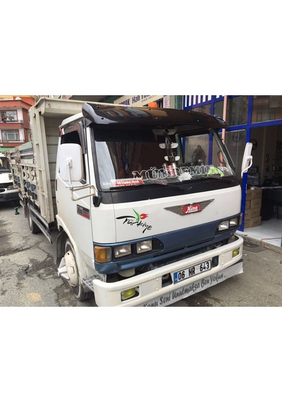 Hino Kamyon Kamyonet Ön Cam Güneşlik Plexi Şapka