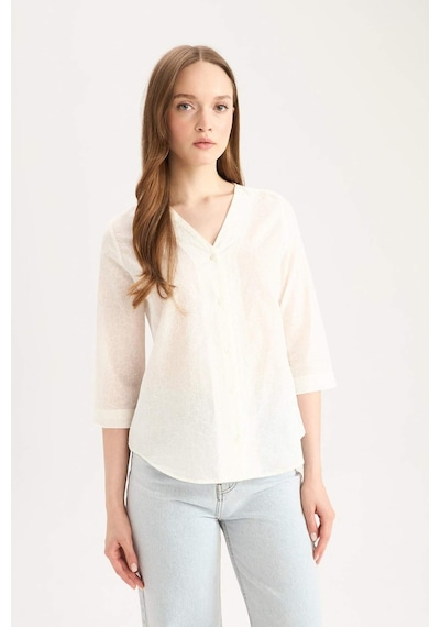 DeFacto Regular Fit Apaş Yaka Basic Düz Pamuklu Yarım Kollu Gömlek E5949AX25SPWT32 DeFacto Regular Fit Apaş Yaka Basic Düz Pamuklu Yarım Kollu Gömlek E5949AX25SPWT32