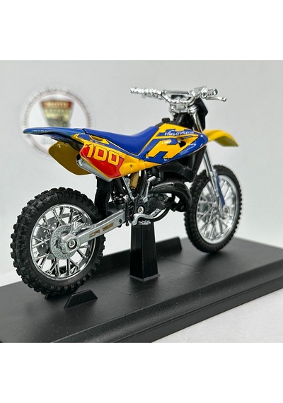 Husqvarna Cr125 1:18 Diecast Maket Motor Metal Model Motosiklet
