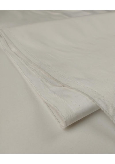 Beyaz Renkte Pamuklu Kumaş En: 140cm-11335