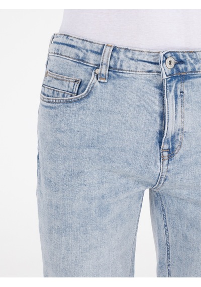 Colin's Colins Normal Kesim Düşük Bel Açık Mavi Erkek Jean Şort Cl1069527 Q1.V1 Dn43508 Mavi