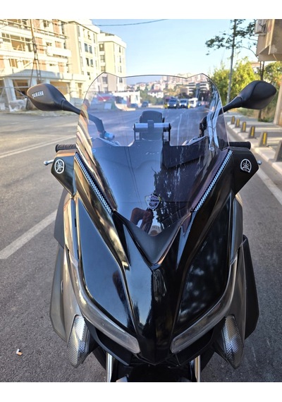 Motocam Yamaha Xmax Ön Cam 2014-2017 Model 36cm Füme Renkli 4mm Sportif