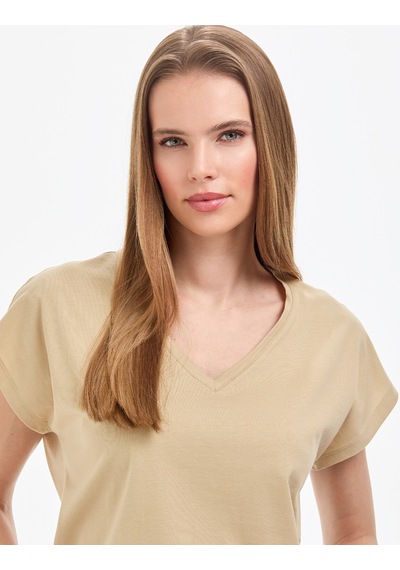 Pierre Cardin Kadın Bej Tişört Basic 50325454-vr011