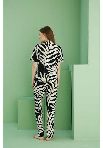 Siyah İnci Bürümcük Krınkıl Kumaş Örme Düğmeli Pijama Takım25118561 Çok Renkli