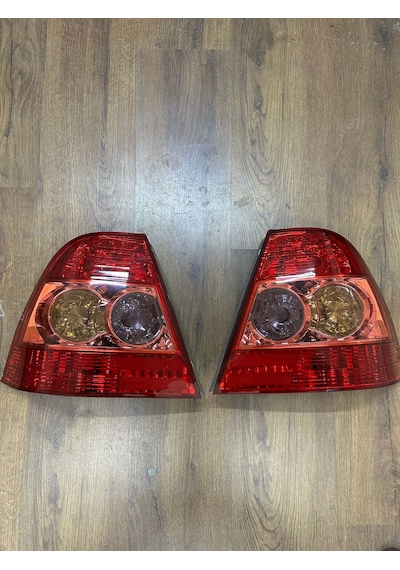 Toyota Corolla Sedan Arka Stop Lambası Sağ Sol 2005-2006