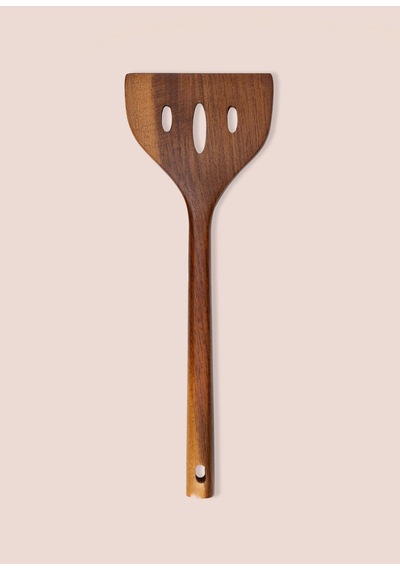 The Mia Natura Akasya Delikli Spatula 34x10 Cm Ahşap