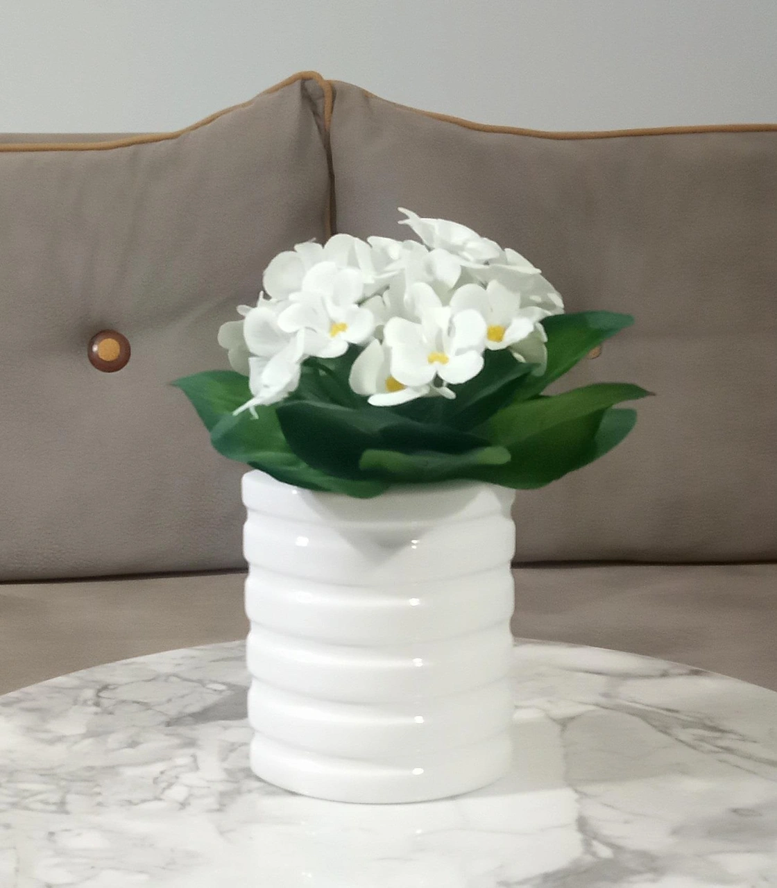 2 Adet Vazo Dahil,vazoda Çiçek,beyaz Yapay Çiçek,vazo Dekoratif Oval Çizgili 9x6x16cm Çok Renkli