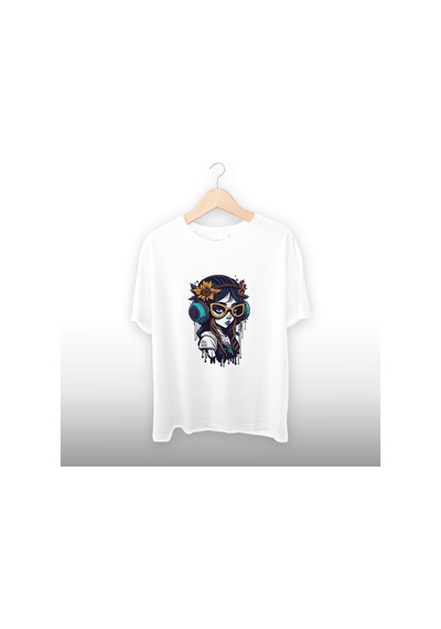 Kulaklıklı Anime Kız Detaylı Unisex Tişört Beyaz