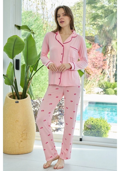Remsa Kadın Kalp Desenli Önü Düğmeli Yumuşak Milan Kumaş Pijama Takımı 250359 Pembe01 Pembe Remsa Kadın Kalp Desenli Önü Düğmeli Yumuşak Milan Kumaş Pijama Takımı 250359 Pembe01 Pembe