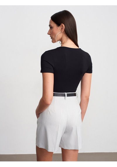 Dilvin 32758 V Yaka Kısa Kollu T-shirt-siyah