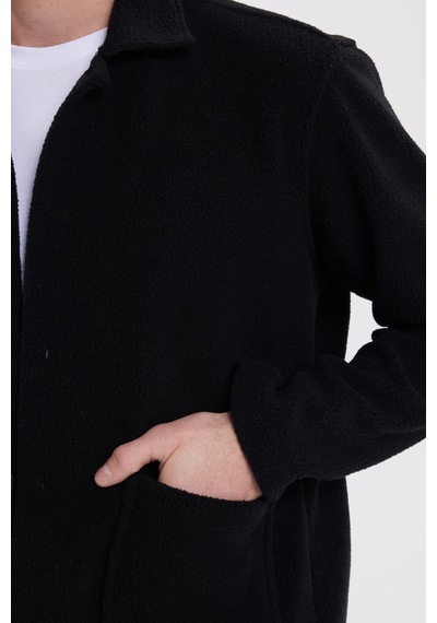 Tudors Erkek Regular Fit Rahat Kesim Peluş Çıtçıtlı Torbalı Çift Cepli Siyah Ceket Gömlek-41995 Siyah