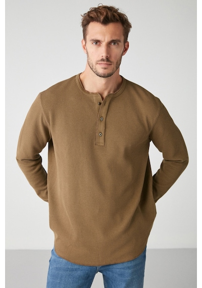 Grımelange Patrick Erkekm Triko Yakalı Waffle Özel Dokulu Kalın Kumaşlı Uzun Kol Haki T-shirt Grımelange Patrick Erkekm Triko Yakalı Waffle Özel Dokulu Kalın Kumaşlı Uzun Kol Haki T-shirt