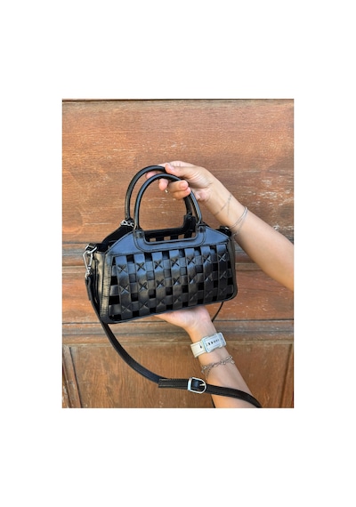 Just Polo Kadın Yeni Sezon Örgü Detaylı Ayarlanabilir Askılı Şık Çapraz El & Omuz Çantası Ebat : 26 X 17 Cm Rugan Siyah
