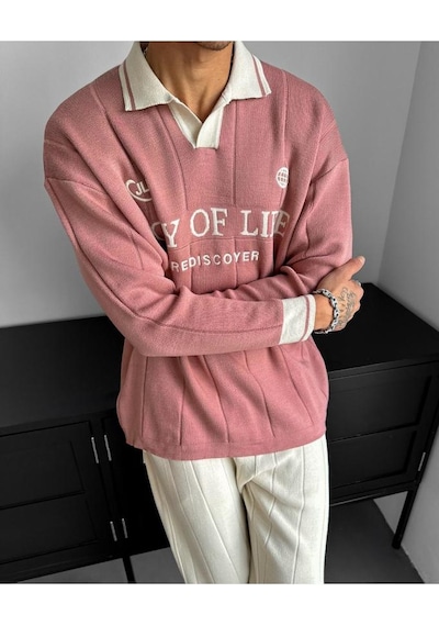 Oversize Polo Yaka Desenli Triko Kazak Yumuşak Dokulu Tüylenmez Salaş Nakış Detaylı Sweatshirt Triko Açık Bej Oversize Polo Yaka Desenli Triko Kazak Yumuşak Dokulu Tüylenmez Salaş Nakış Detaylı Sweatshirt Triko Açık Bej