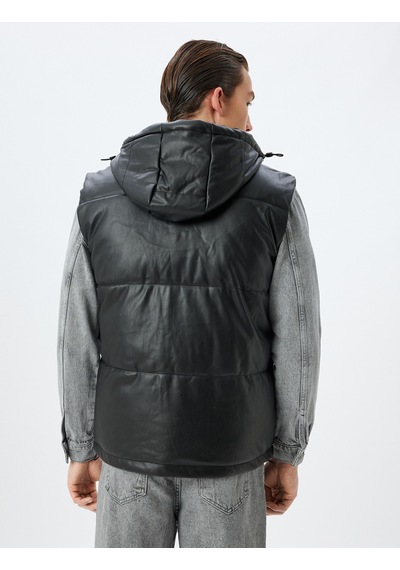 Koton Şişme Yelek Slim Fit Kapşonlu Fermuarlı Cepli Siyah 5wam20043hw
