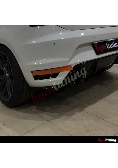 Seat Leon Aero Tampon Flap Seti Sağ + Sol Parlak Siyah