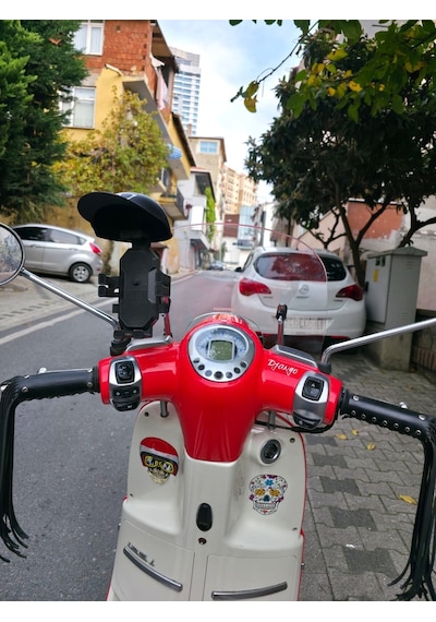 Motocam Peugeot Django Ön Cam 2017-2026 Model 37cm Şeffaf Renkli 4mm Aparatsız