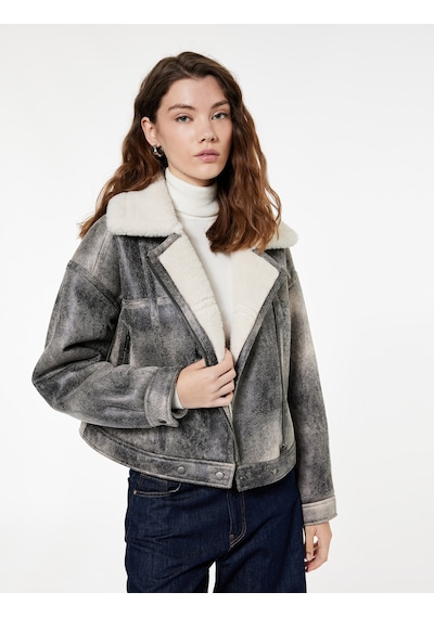Koton Cepli Fermuarlı Eskitilmiş Süet Görünümlü İçi Suni Kürklü Crop Biker Mont Gri 6wak20063ew Gri