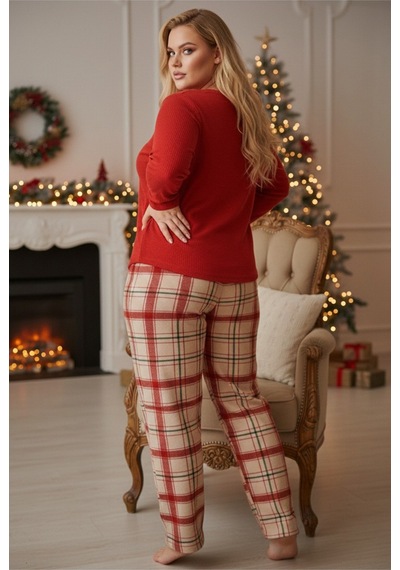 Siyah İnci Nakışlı Büyük Beden Polar Kışlık Örme Pijama Takım 25222579 Kırmızı