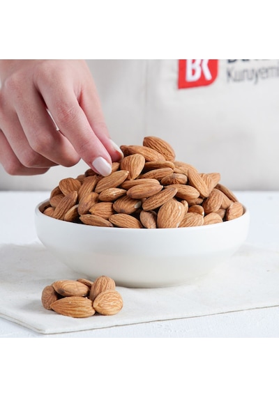 Bulutlar Kuruyemiş Badem Içi Çiğ Kg 500 Gr 500 G