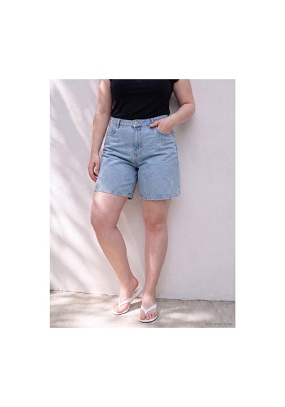 LC Waikiki Alıta Cıty Farkıyla Büyük Beden Kadın Jean Şort Belirtilmemiş - 919186078 Belirtilmemiş LC Waikiki Alıta Cıty Farkıyla Büyük Beden Kadın Jean Şort Belirtilmemiş - 919186078 Belirtilmemiş