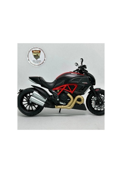 Ducati Xdiavel Carbon Maket Motor - 1:12 Maisto Diecast