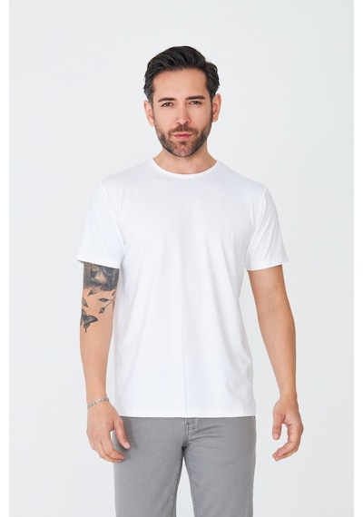 Beyaz Sıfır Yaka Basic Tişört
