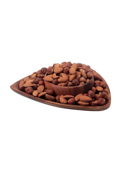 Çiğ Fındık Ve Çiğ Badem Karışımı 1 KG