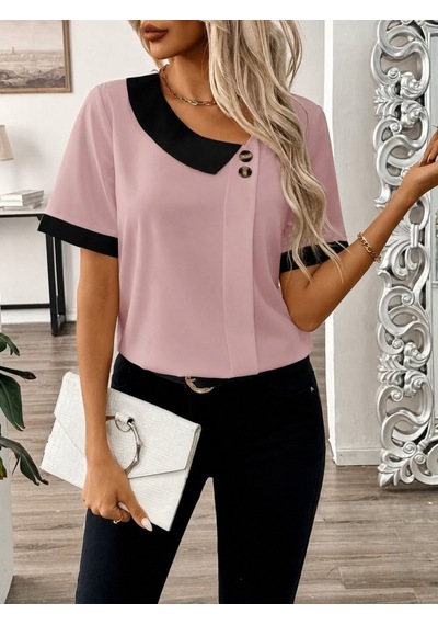 Buğrahayalin Kadın Kısa Kollu Asımetrik Yaka Detaylı Düğmeli Dubai Bluz Pembe