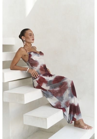 Mai Collection Mai Studios Co. Chomhan Askılı Degaje Bordo Uzun Elbise Bordo