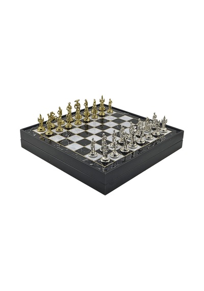 Gifthome Orta Boy Metal İspanyol Satranç Takımı Parlak Ve Mermer Desenli Sandıklı Mdf Tahtası 36x36x6 Cm.