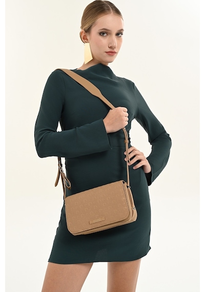 Pierre Cardin Kadın Suni Deri Desenli Ayarlanabilir Askılı Omuz Çantası Camel