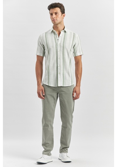 İmza Koyu Yeşil Kısa Kollu Çizgili Armürlü Pamuklu Casual Slim Fit Dar Kesim Gömlek 1004240243 Koyu Yeşil İmza Koyu Yeşil Kısa Kollu Çizgili Armürlü Pamuklu Casual Slim Fit Dar Kesim Gömlek 1004240243 Koyu Yeşil