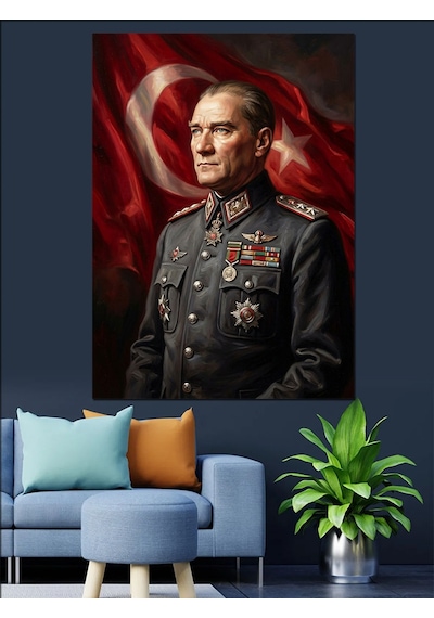Atatürk Al Bayrak Önünde Üniformalı Dekoratif Kanvas - Mdf Ahşap Tablo