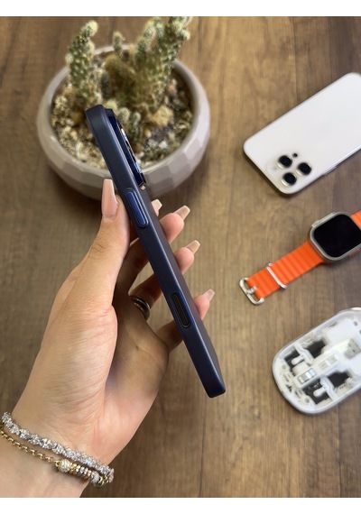 Apple iPhone 16 Pro Max Uyumlu Süper İnce Mat Ultra Thin Silikon Kılıf Lacivert