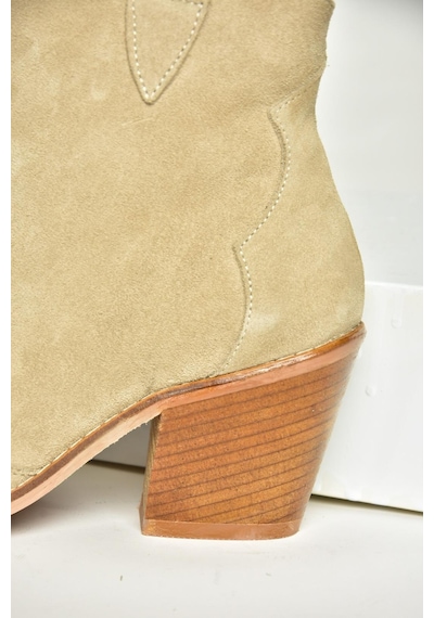 Fox Shoes T380082502 Bej Süet Kovboy Model Kalın Topuklu Kadın Bot Bej-süet Bej