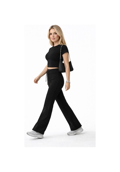 Qustyle Kadın Siyah Crop Tişört Pantolon Takım Yüksek Bel Rahat Kesim Premium Günlük Şık 2 Li Takım Siyah Qustyle Kadın Siyah Crop Tişört Pantolon Takım Yüksek Bel Rahat Kesim Premium Günlük Şık 2 Li Takım Siyah