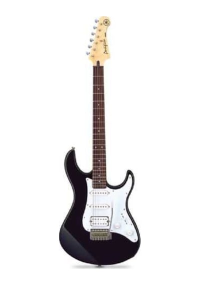 Yamaha Pacifica 012 Elektro Gitar (Black)