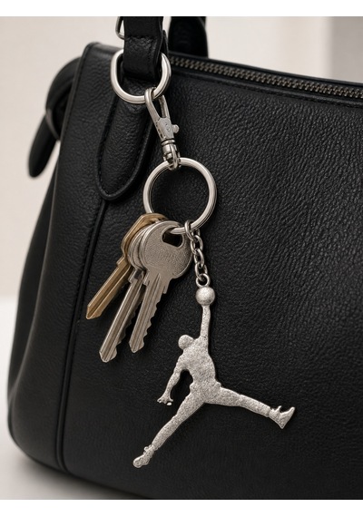 Basketbol Figürlü Metal Anahtarlık Gümüş Renk Spor Temalı Hediye