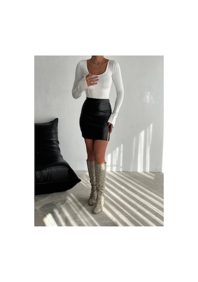 Luka Kadın Deri Kumaş Beli Lastikli Yırtmaçlı Tasarım Siyah Renk Mini Etek Siyah - 791367201 Siyah Luka Kadın Deri Kumaş Beli Lastikli Yırtmaçlı Tasarım Siyah Renk Mini Etek Siyah - 791367201 Siyah